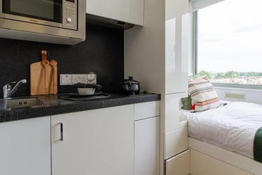 1 bed studio, Manresa Road, Chelsea, London, SW36NA - Image 1